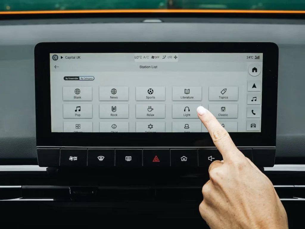 mobil listrik terbaik