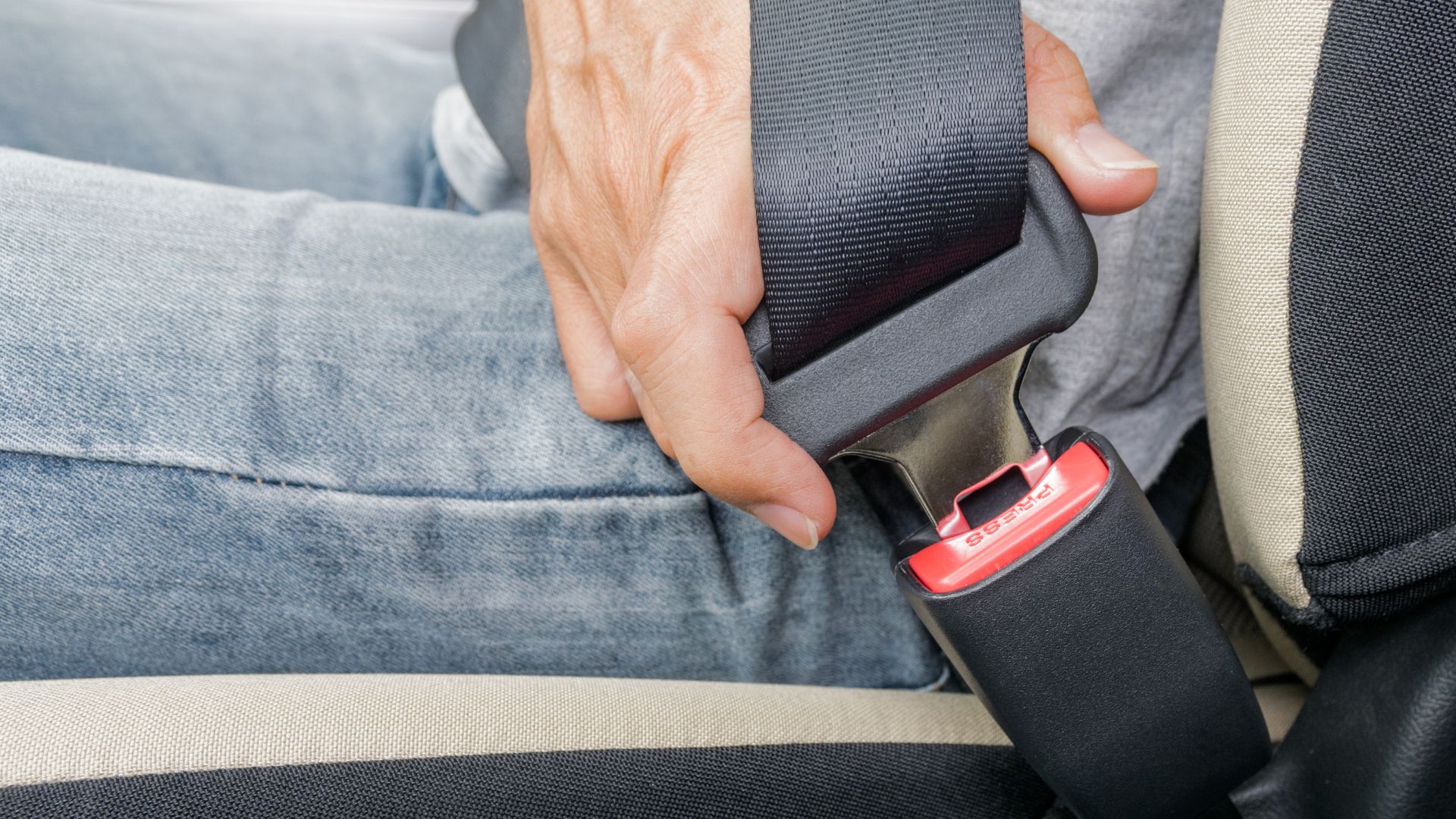 Safety Belt Mobil: Perlindungan Utama Saat Berkendara